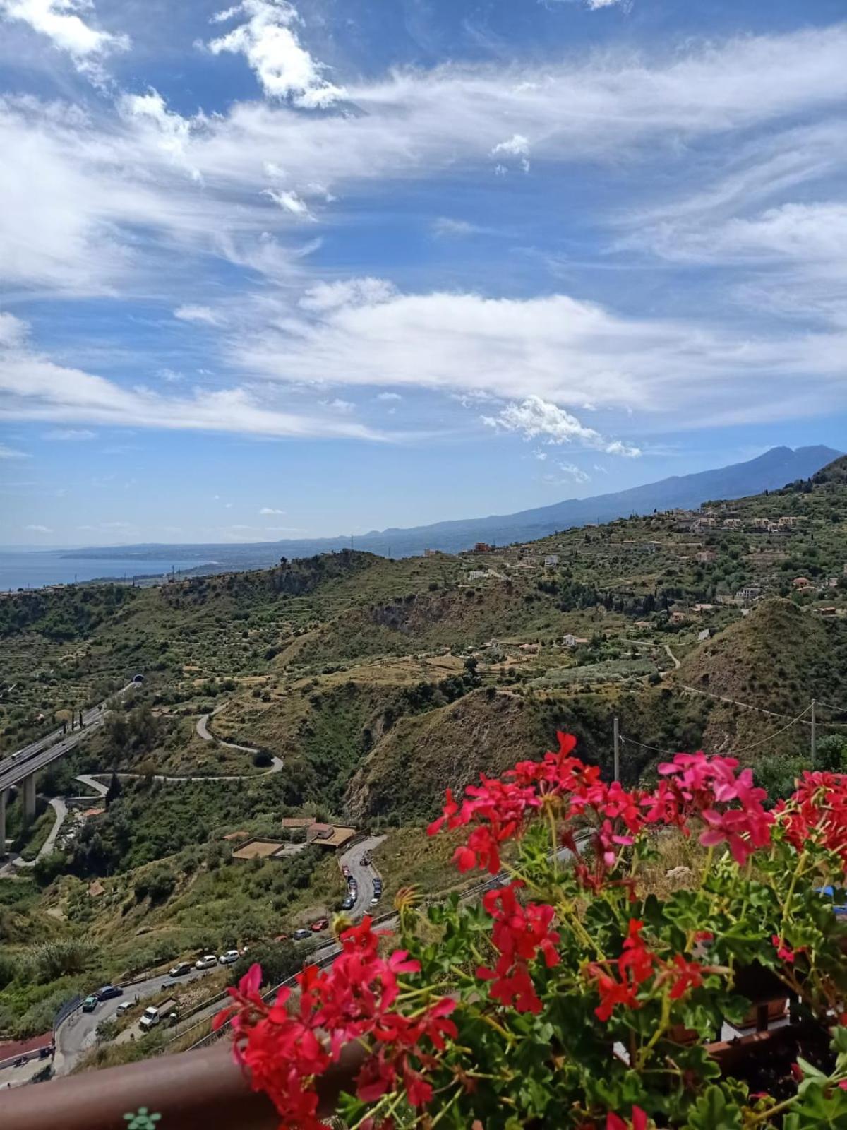 Tao Enjoy Suite Taormina Exterior foto